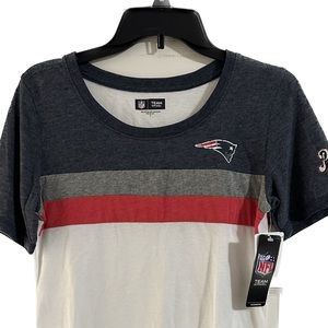 NWT Women’s New England Patriots NFL Team Apparel top, size Small
